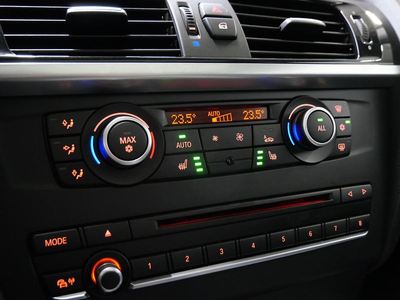 BMW X3 - fotka 17 z 26