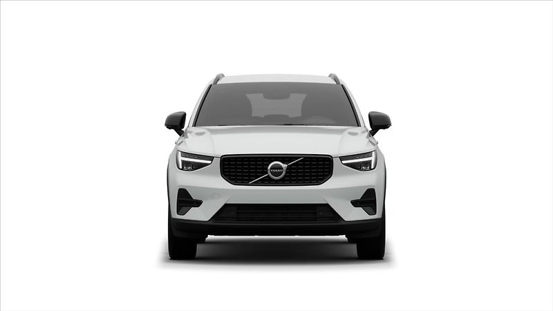 Volvo XC40 (2026) 2,0 B3  Plus - fotka 6 z 9
