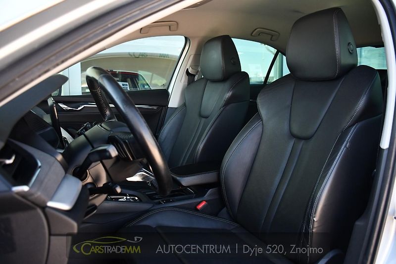 Škoda Octavia 2.0TDi 110kW DSG  - fotka 11 z 54