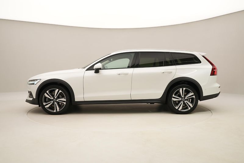 Volvo V60 CC B5 AWD BRIGHT PLUS AUT  - fotka 10 z 45