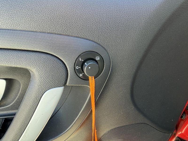 Škoda Roomster 1,4i 16V/63kW - KLIMA,ABS - fotka 11 z 59