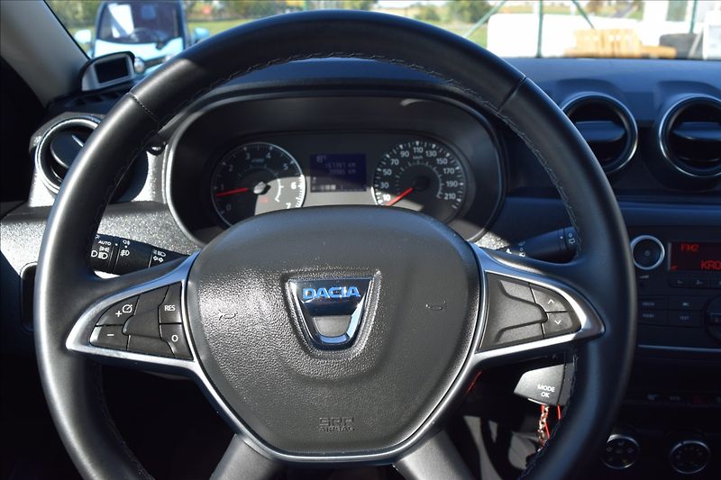 Dacia Duster 1,6 SCe 84KW 1 MAJITEL, TAŽNÉ - fotka 28 z 42