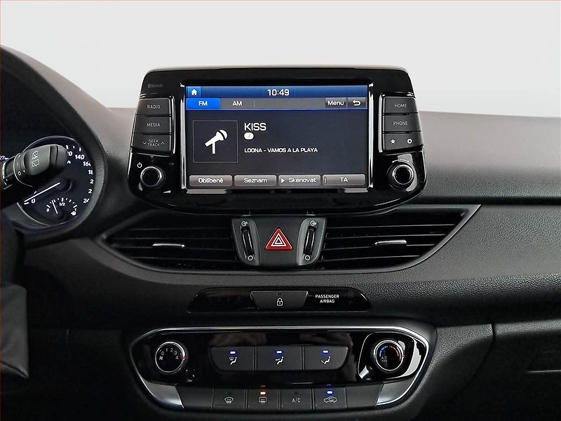 Hyundai i30 (2020) Comfort 1.0 T-GDI, Serv.kniha - fotka 12 z 18