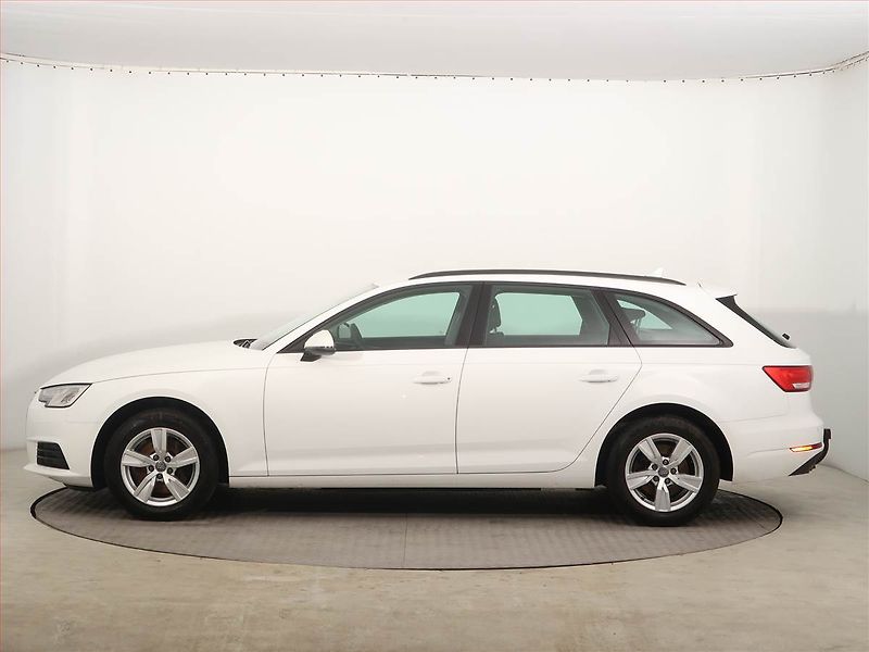 Audi A4 (2016) 2.0 TDI, Navi, Bi-Xenony - fotka 3 z 14