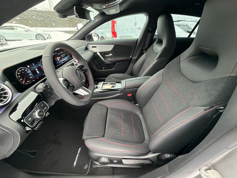 Mercedes-Benz CLA 200 d Shoot.Brake AMG Styl - fotka 27 z 31