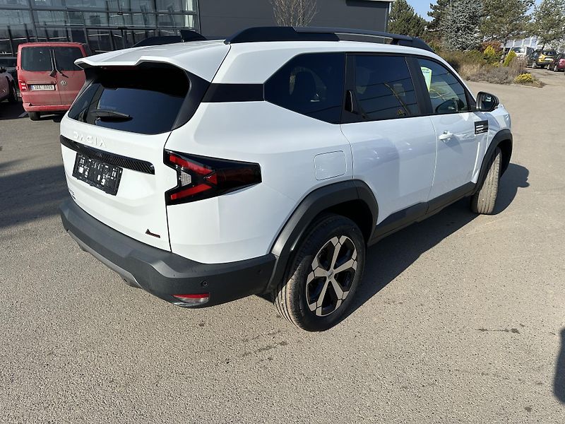 Dacia Bigster (2026) Journey HYBRID 155 - SKLADEM - fotka 3 z 20