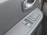 Renault Clio (2017) 1.2 TCe 118 Limited MAN6 - náhled 23