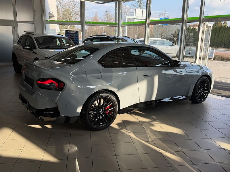 BMW Řada 2 3,0   M240i X-Drive - fotka 6 z 30