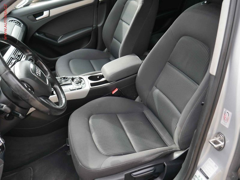 Audi A4 (2011) 2.0 TDI, AT, autoAC - fotka 9 z 16