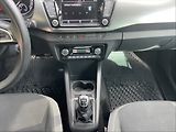 Škoda Fabia 1,0 TSI 81 Style - náhled 10