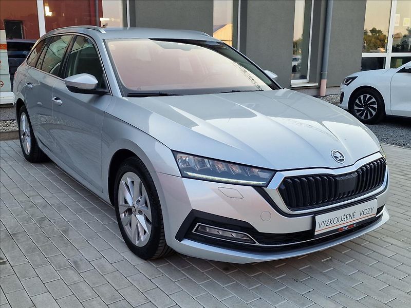 Škoda Octavia 2.0TDI 110kW 4x4 DSG Style,ČR - fotka 3 z 50