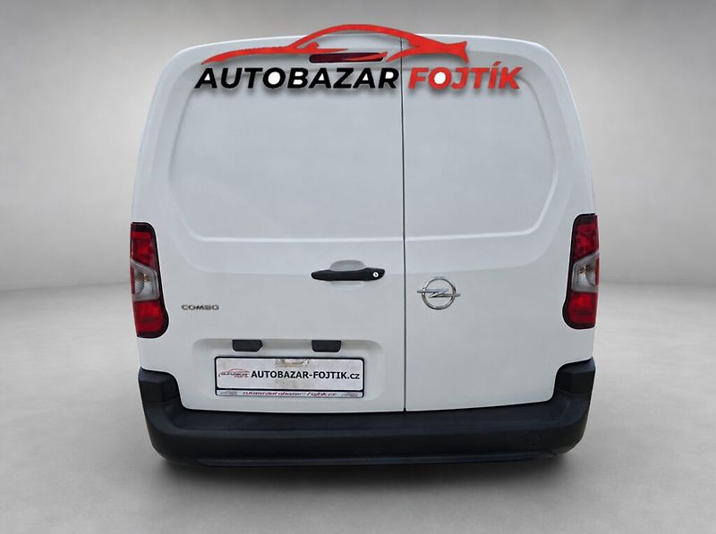 Opel Combo (2020) 1.2 Turbo 81KW L1H1 - fotka 6 z 20