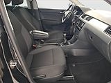 Škoda Rapid (2015) Spaceback 1.6 TDI - náhled 9