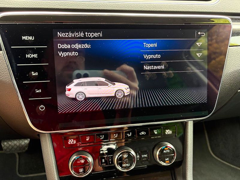 Škoda Superb 2.0 TDI L&K DSG 4x4, ČR, ACC - fotka 26 z 34