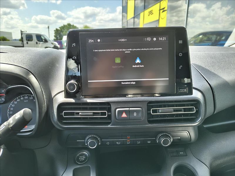 Opel Combo 1,2   XL 96 kW EAT8 - fotka 13 z 19