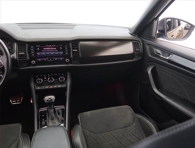 Škoda Kodiaq (2022) Sportline 1.5 TSI, digi klima - fotka 8 z 26