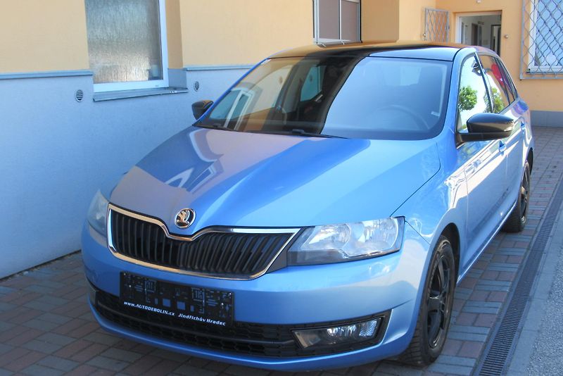 Škoda Rapid 1.4TDI AUT.KLIMA PANORAM TAŽNÉ - fotka 7 z 21