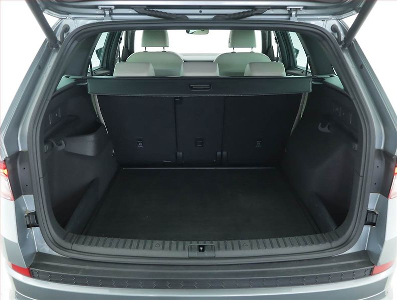 Škoda Kodiaq (2020) Laurin&Klement 1.5 TSI - fotka 14 z 19