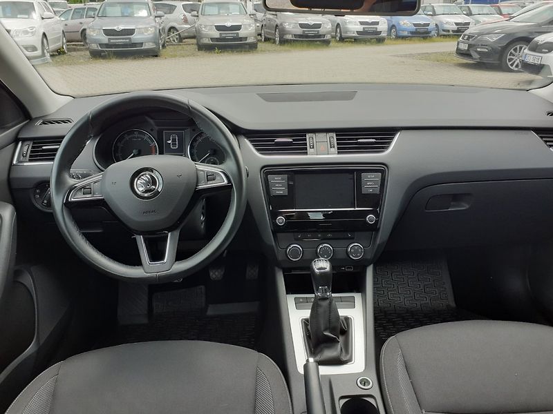 Škoda Octavia (2018) 1.4 TSi  110 Kw ČR - fotka 7 z 32