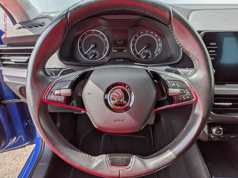 Škoda Scala (2023) 1.0 TSi, 2.maj,ČR, DSG, DIGI - fotka 11 z 15