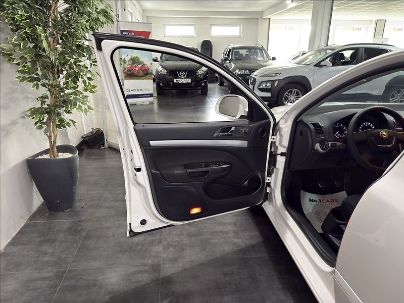 Škoda Octavia 1,4   TSI 90KW REZERVACE - fotka 6 z 29