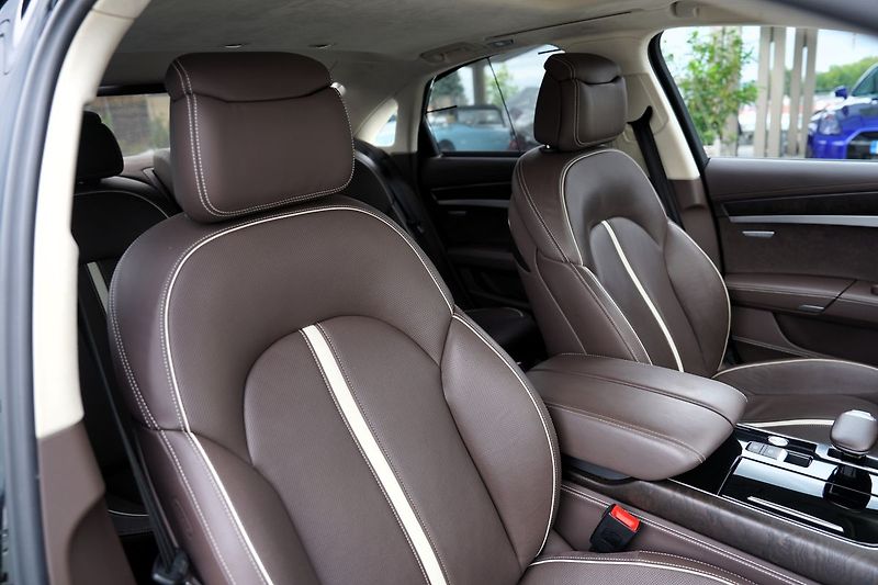 Audi A8 3.0 TDI Quattro/Tiptr./Matrix/ - fotka 26 z 50