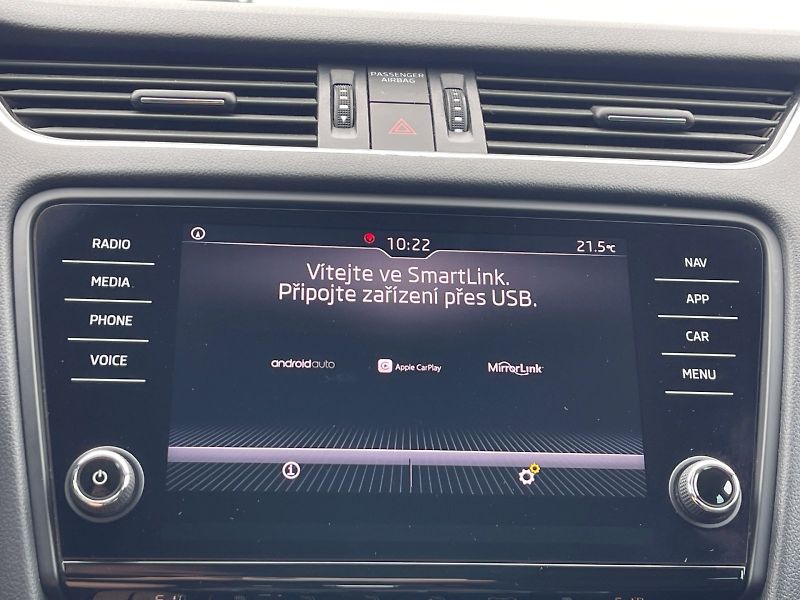 Škoda Octavia (2018) 1.4 TSI 110kW DSG Ambition Plu - fotka 16 z 33
