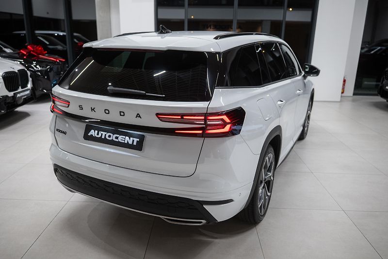 Škoda Kodiaq (2025) SPORTLINE TDI 142Kw 4x4 TAŽNÉ  - fotka 9 z 46