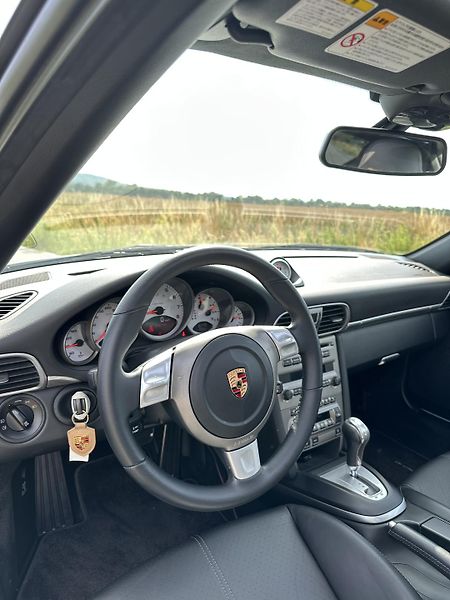 Porsche 911 (2005) Carrera S, 22 245km!!  - fotka 14 z 21