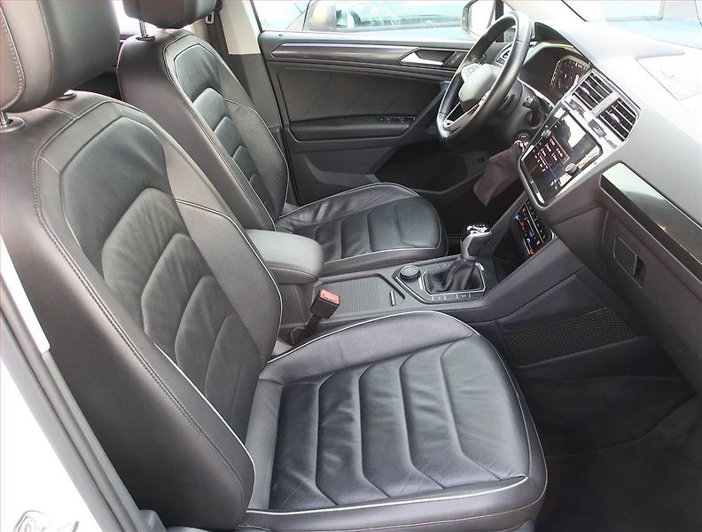Volkswagen Tiguan (2020) Elegance 2.0 TDI - fotka 9 z 22
