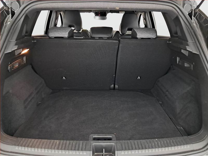 Renault Austral (2024) Techno 1.3 T MHEV - fotka 19 z 19