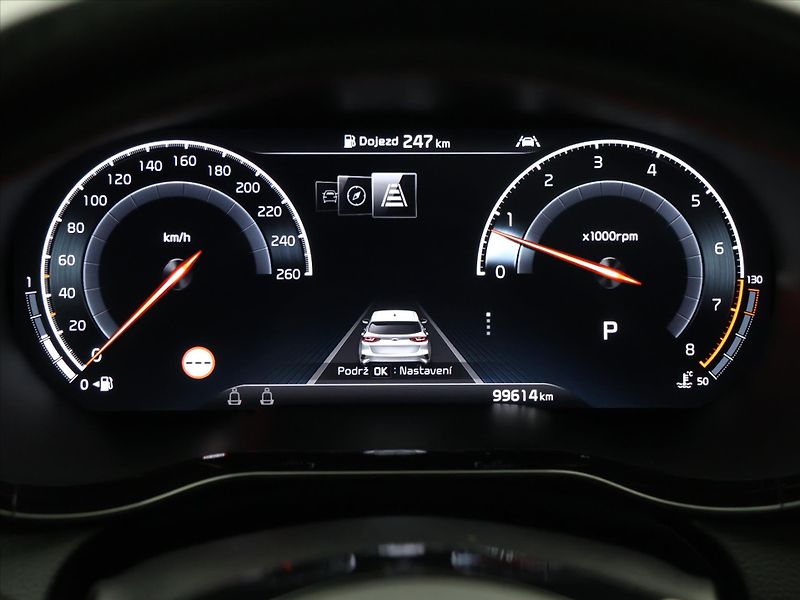 Kia Ceed GT 1,6 T-GDI 150kW DCT CZ - fotka 18 z 34