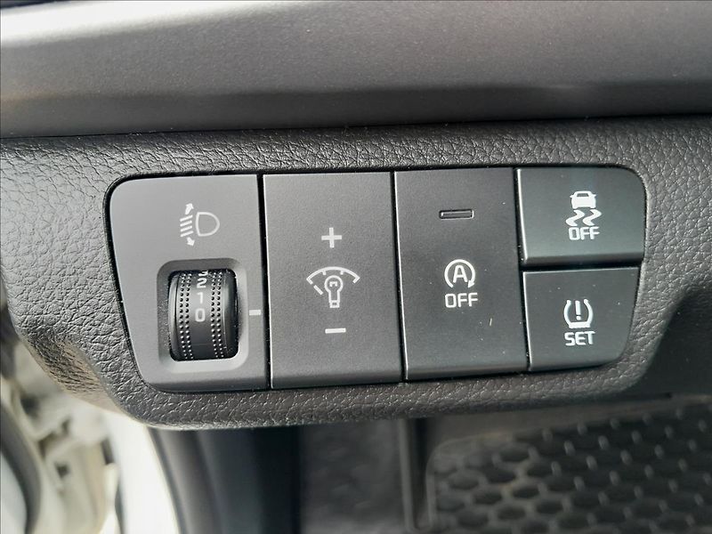 Kia Rio 1,2i 61kW - fotka 38 z 44