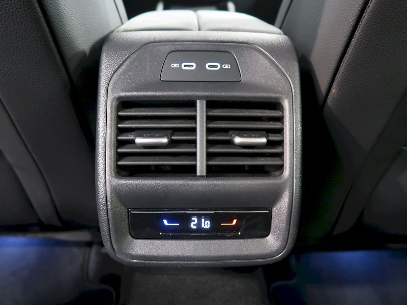 Škoda Superb (2024) SELECTION 2.0TDI 110KW DSG CAN - fotka 40 z 42