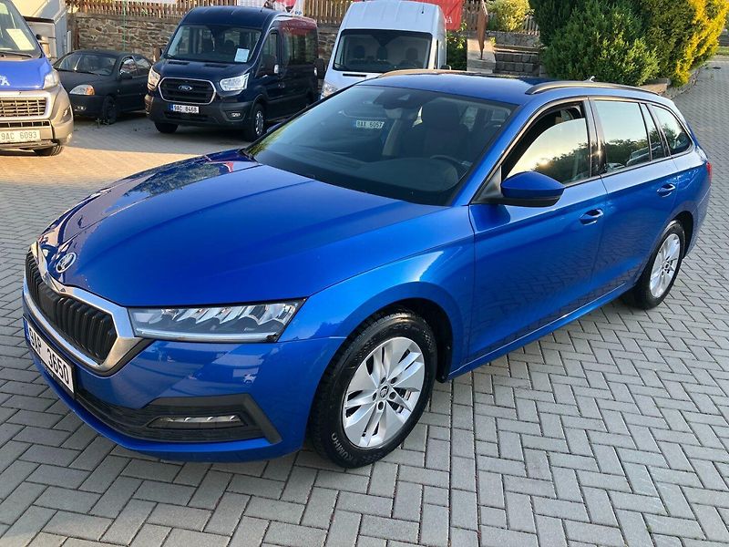 Škoda Octavia (2023) 2.0TDI AMBITION PLUS NOVÉ ČR - fotka 12 z 28
