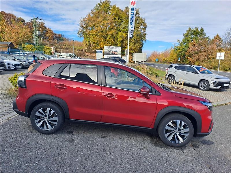 Suzuki S-Cross (2026) 1,4 Elegance AllGrip MY25* - fotka 4 z 21