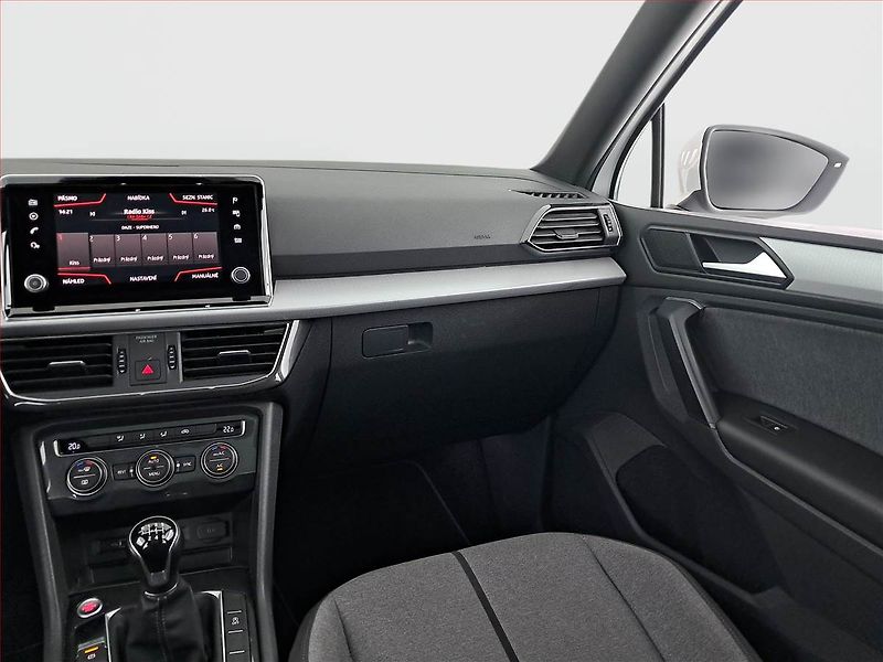 Škoda Enyaq (2021) 60 (62 kWh), SoH 92% - fotka 8 z 26