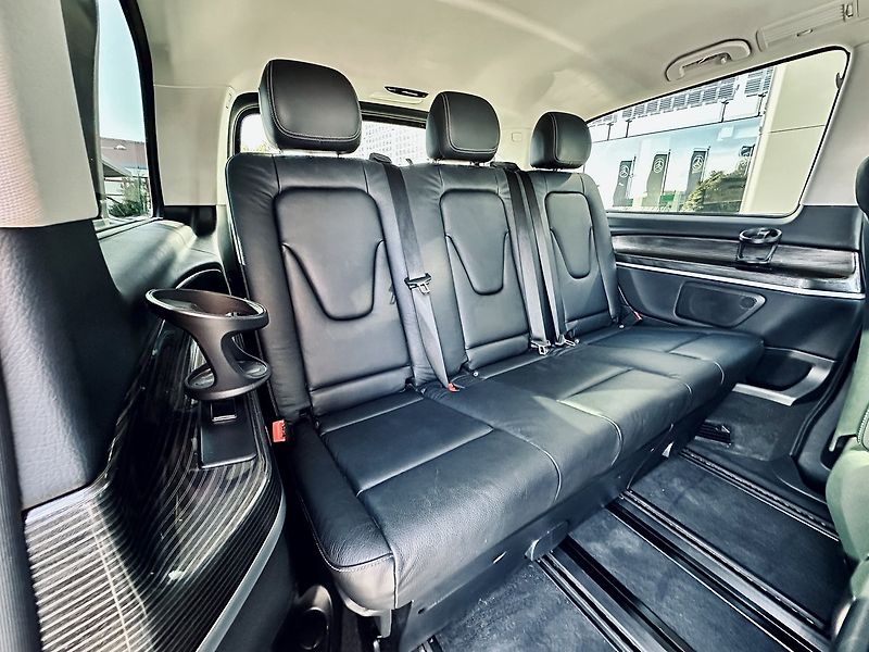 Mercedes-Benz Třídy V (2021) V 220d AVG 4M AIRMATIC - fotka 12 z 31
