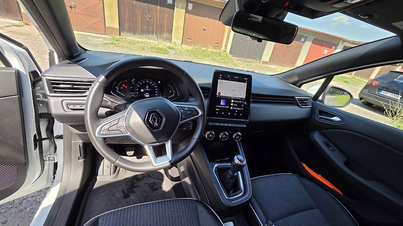 Renault Clio (2021) Prodám Renault Clio 1.0 TCe 90 - fotka 13 z 21