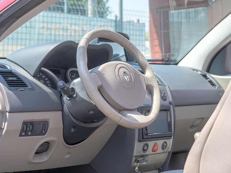 Renault Mégane (2005) 1.6i 16V 83KW – WINDSCHOTT - fotka 9 z 38