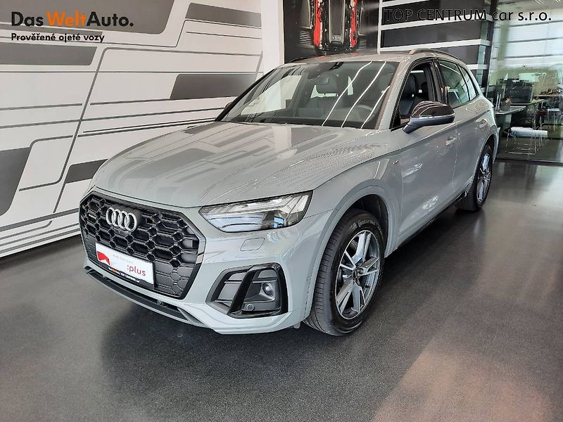 Audi Q5 (2021) 45 TFSI quattro (195kW/265k) S - fotka 1 z 26
