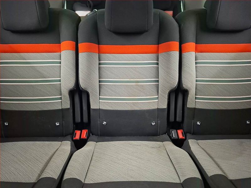 Citroën Berlingo (2020) Maxi Feel 1.5 BlueHDi, 7Míst - fotka 10 z 17