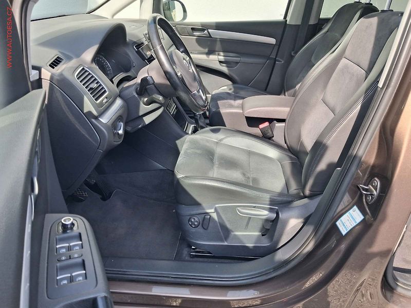 Volkswagen Sharan (2012) 2.0TDi 4x4, 7míst, ČR, Bixen - fotka 9 z 19