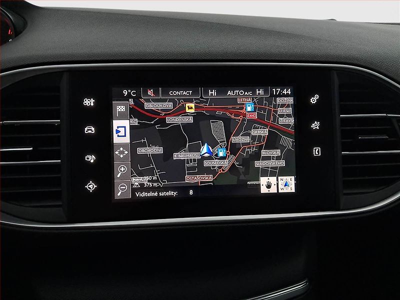 Peugeot 308 (2015) 1.6 BlueHDi, Tempomat - fotka 13 z 18