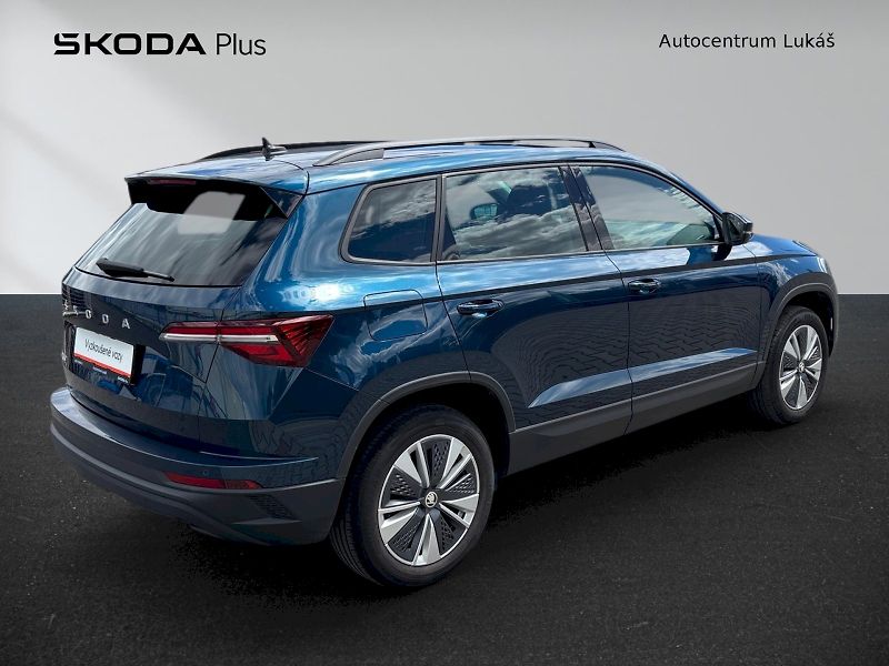 Škoda Karoq (2023) 1.5 TSI 110 kW DSG - fotka 2 z 33