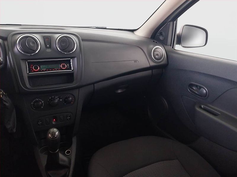 Dacia Sandero (2015) 1.2 16V, po STK, dobrý stav - fotka 8 z 13