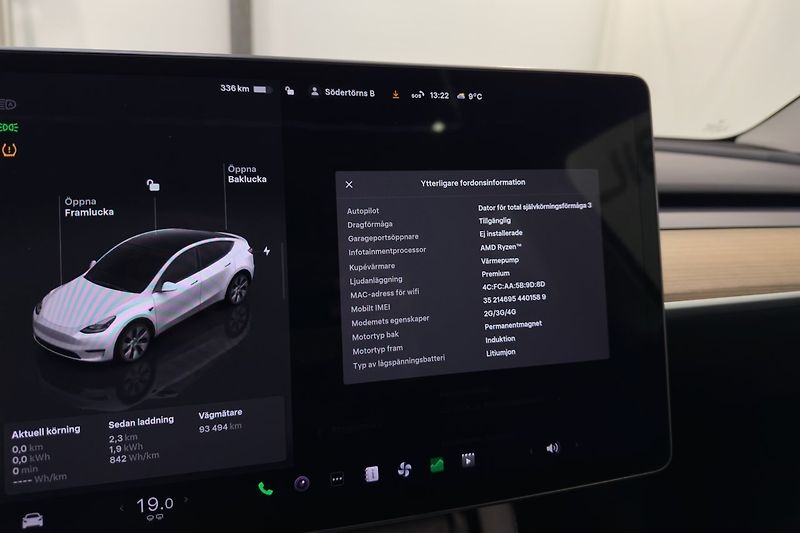 Tesla Model Y Long Range AWD Tažné - fotka 17 z 23