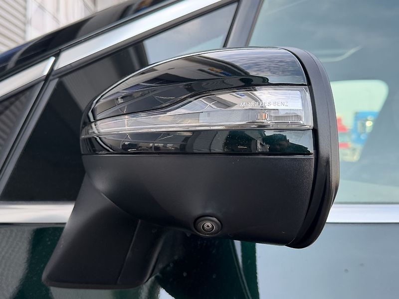 Mercedes-Benz Ostatní EQE 500 4MATIC SUV Electric Ar - fotka 23 z 37