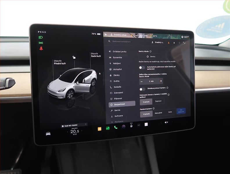 Tesla Model Y (2023) Long Range AWD 79kWh, SoH 93% - fotka 26 z 33