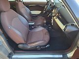 Mini Clubman (2009) 1.6i 88kW -VYHŘ.SED.-P.SENSORY - náhled 20
